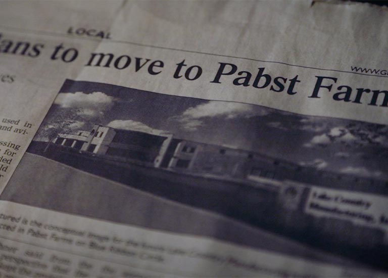 Newspaper article about Lake Country moving to Pabst Farm